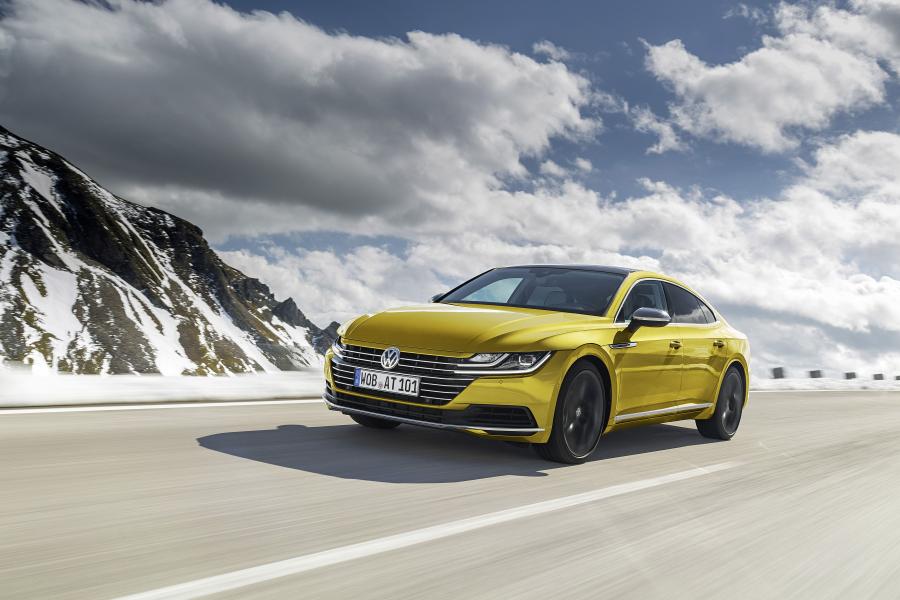  Volkswagen Arteon Elegance 2017 года  (WW) (фото 64 из 70)
